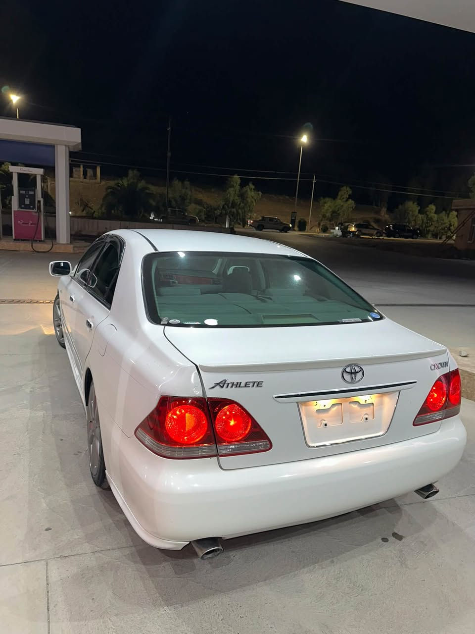 سەرەتا بەناوی خوای گەورە
Toyota crawn 182 
 شاهینە ١٨٢ بڕاوە بڕاوە 
٣ دوگمە بەسمە شاشە
١١٦ هەزار ڕۆشتوە
کۆدی هەیە  
بێدوکەڵ هەڵمی دەمی نیە
داژبوڵ زبرە ساج سورە ساجەکانی نەشکاوە  
نمونە لەجوانی هەموو قالبی وەک شوشە وایە بەس شوێن بڕاوەکانی بۆیاخە دەحمو لێدراوی نیە کەڤەر گۆاو نیە  
تەقەوڕەقەی نیە وەک تۆپ وایە بەس ساردی ئیش ناکا

٥٣ مەجال
شوێن ڕانیە 
***********
