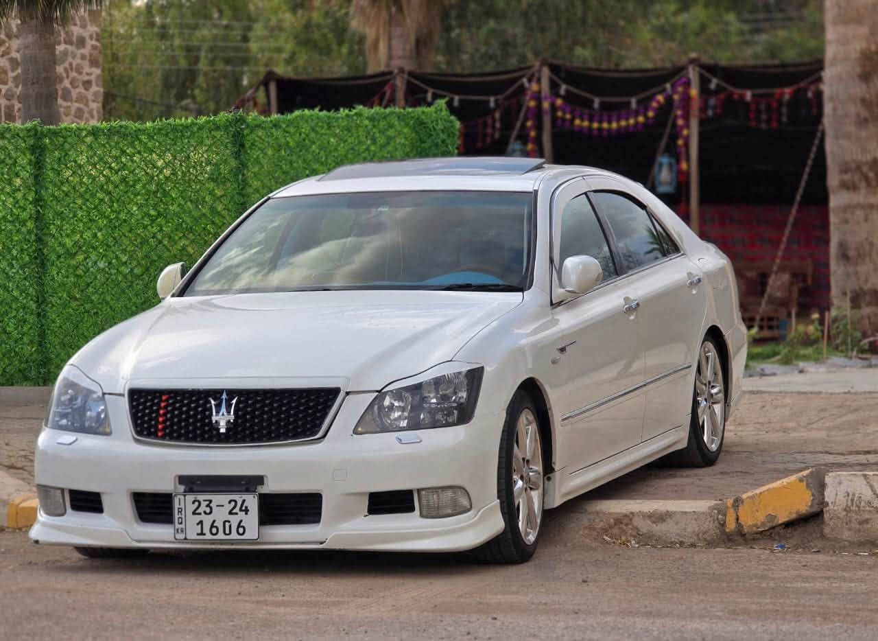 شاهینە براوە • ٢٠٠٧ • فتحة سقف
