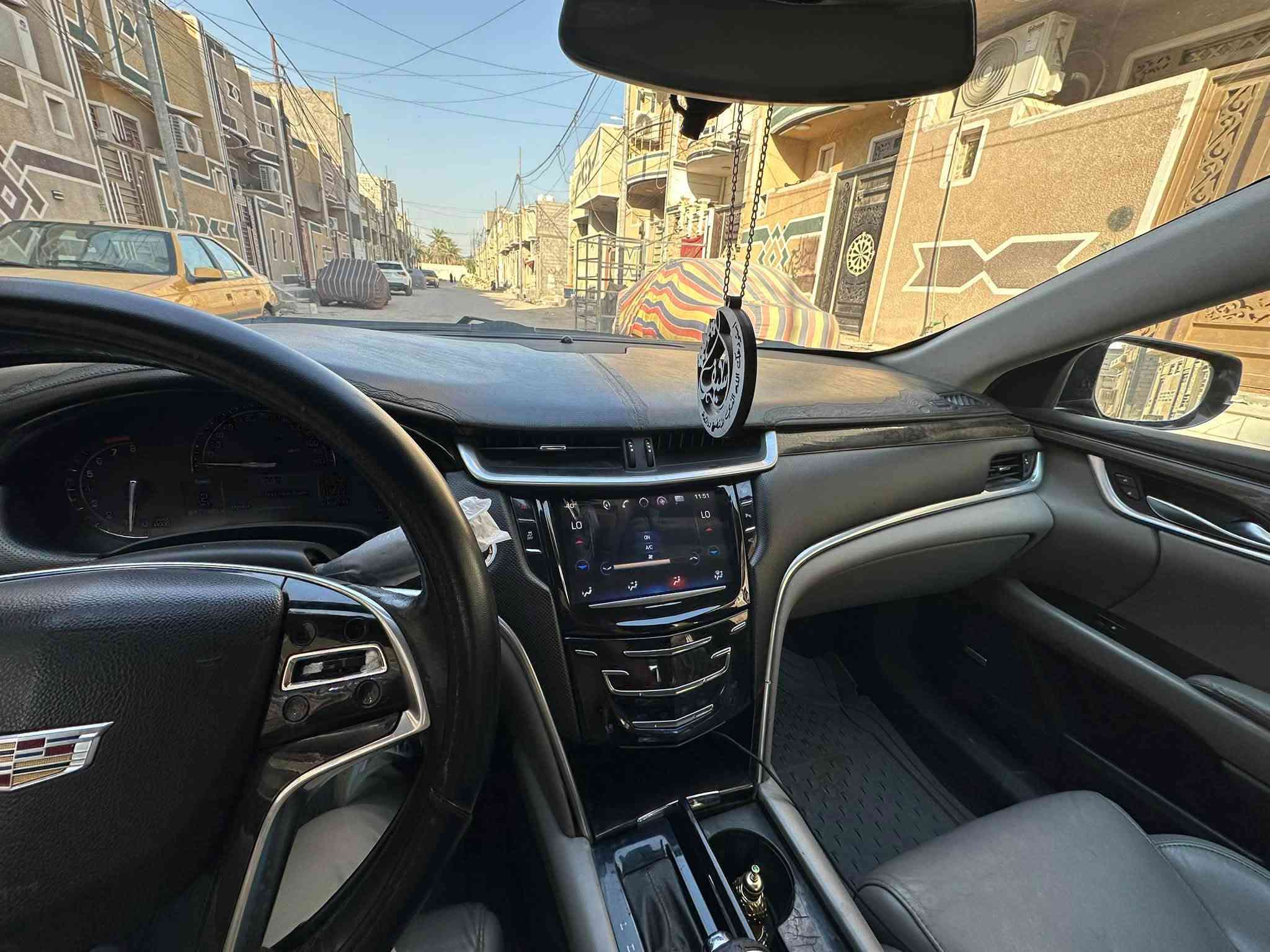 بيع مستعجل بسبب ضرف كاديلاك xts 2017
السعر ١١٠ قفل 
للاستفسار ***********
