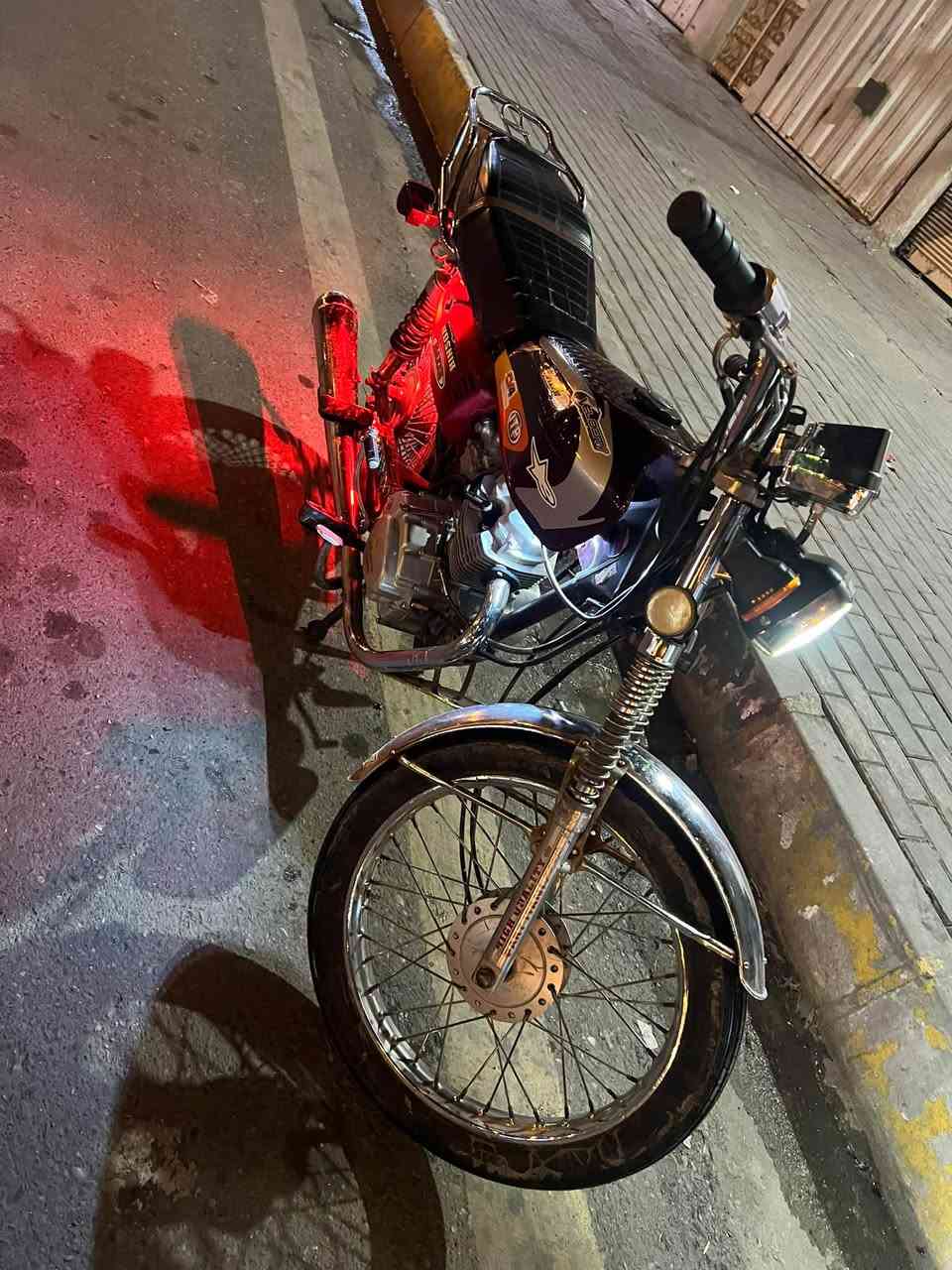 نضيف • مامفتوح • واتساب