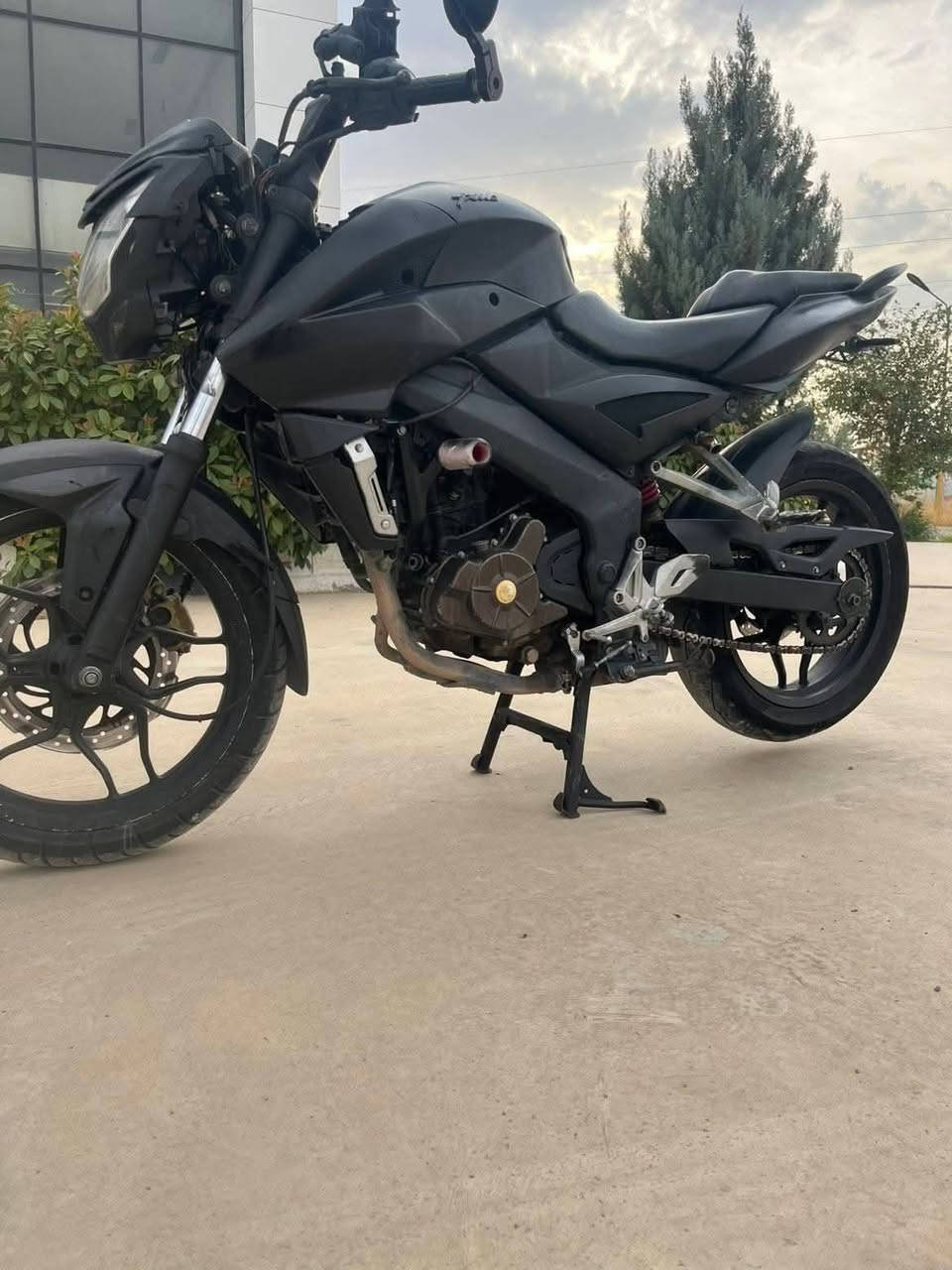 ان اس ٢٠٠ • معدلة • شارباژێڕە
