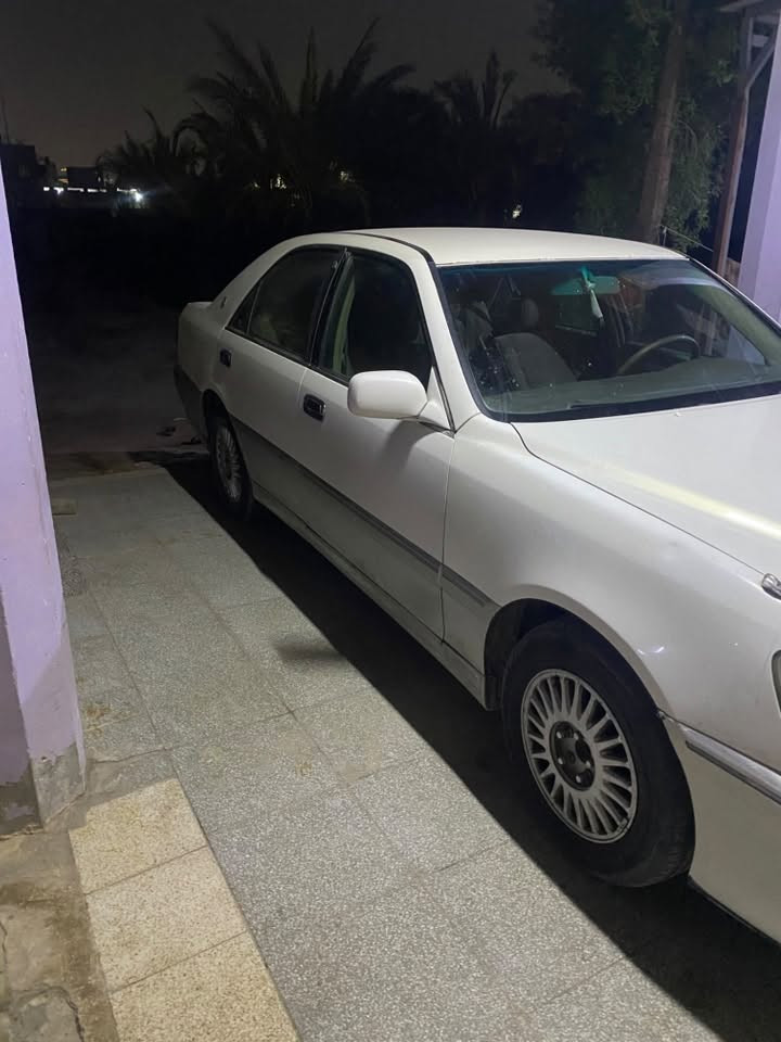 سلام عليكم جنون ادوات كصه وحده بدون ارقام محركvvt مكينه وكير كفاله سياره جاهزة ماعوزها شي مكانها بصره سعر28 وبيها مجال لشراي وترهم مراوس  رقم الهاتف***********
