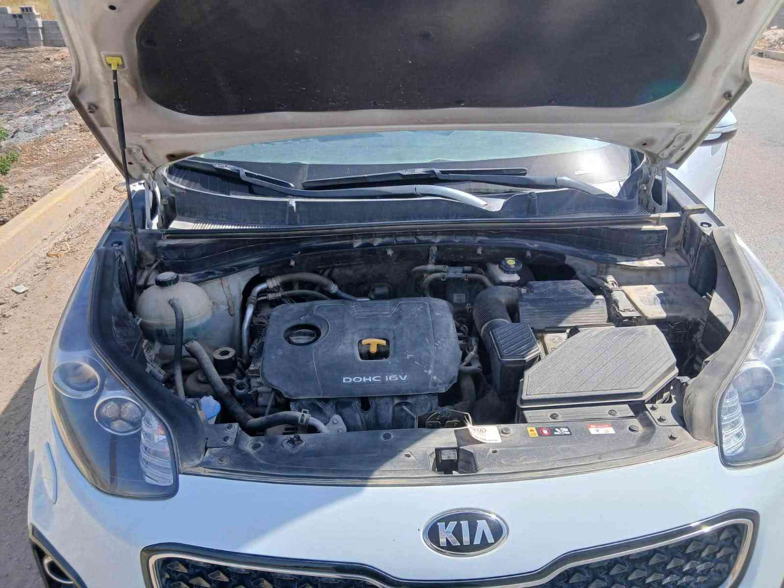 🚘 كيا سبورتج خليجي موديل 2017
🌏 وارد خليجي

🔺 المواصفات

▪️ محرك 2000 DOHC المرغوب

▪️ كير أوتماتيك

▪️ منظومة تبريد جديدة

▪️ داخل جلد

▪️ كاميرا

▪️ تحكمات ستيرن

▪️ تخم تاير جديد

▪️ سونار

🔺 معلومات السيارة

▪️ ماشية 71 ألف كم حقيقي

▪️ رقم بغداد

▪️بيها صبغ شبر بالصندوق الخلفي وبيها بارد قليل بالباب

▪️ السونار موجود بالصور

📍 مكان السيارة

▪️ بغداد - الغزالية

📱 رقم صاحب السيارة 
***********

🇰🇷السعر 170 $ وبيها مجال

