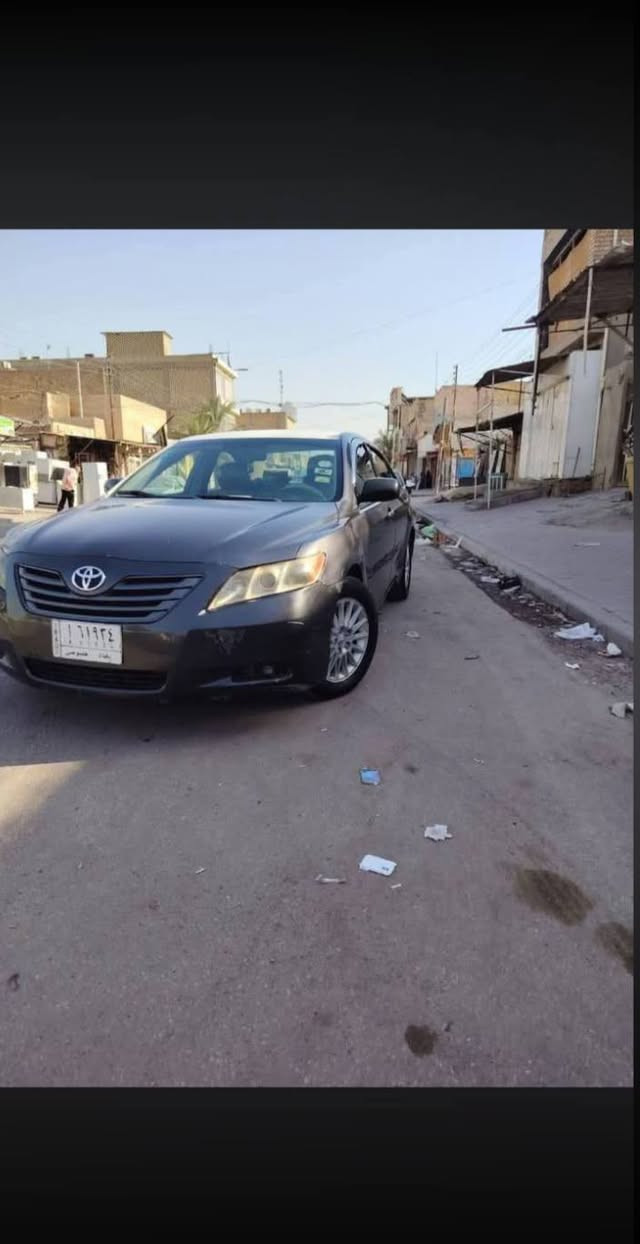 السلام عليكم  كامري للبيع  2008 رقم بغداد مداور ثاني يوم السياره نضيفه حداديه تخم تاير تبريد مكينه 2400 السعر 80وبي مجال مكاني نجف للتصال ***********
