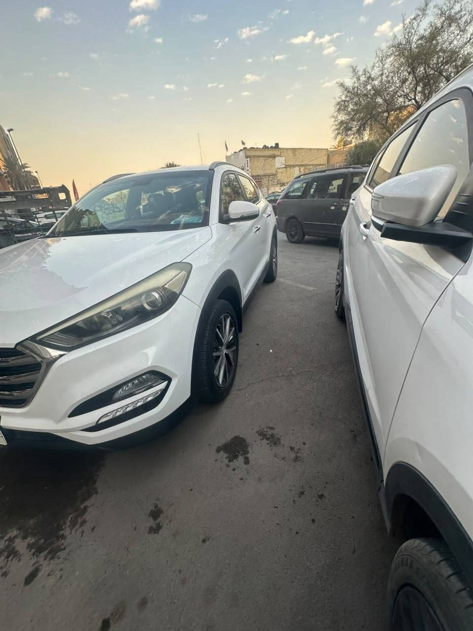 سلام عليكم شباب هي توسان متيل سبعشعش رقمه ابغداد بسمي الريده ينصل  عله رقم ***********
