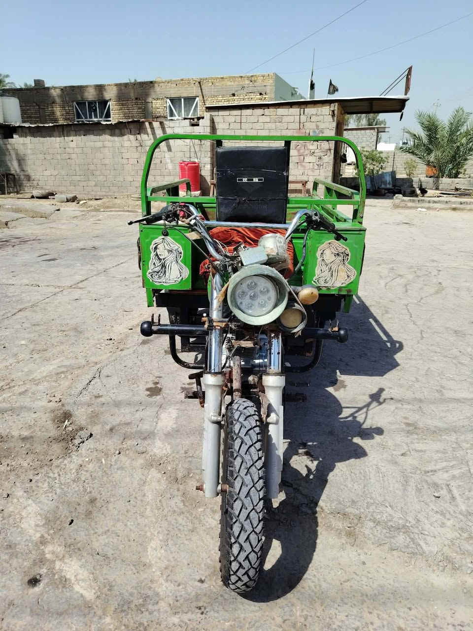 سلام عليكم ستوتة للبيع جمرة  مديل 2023 كلك مكاني بابل القاسم ناحيت الطليعة أسعر خاص او اتصال برقم ***********
