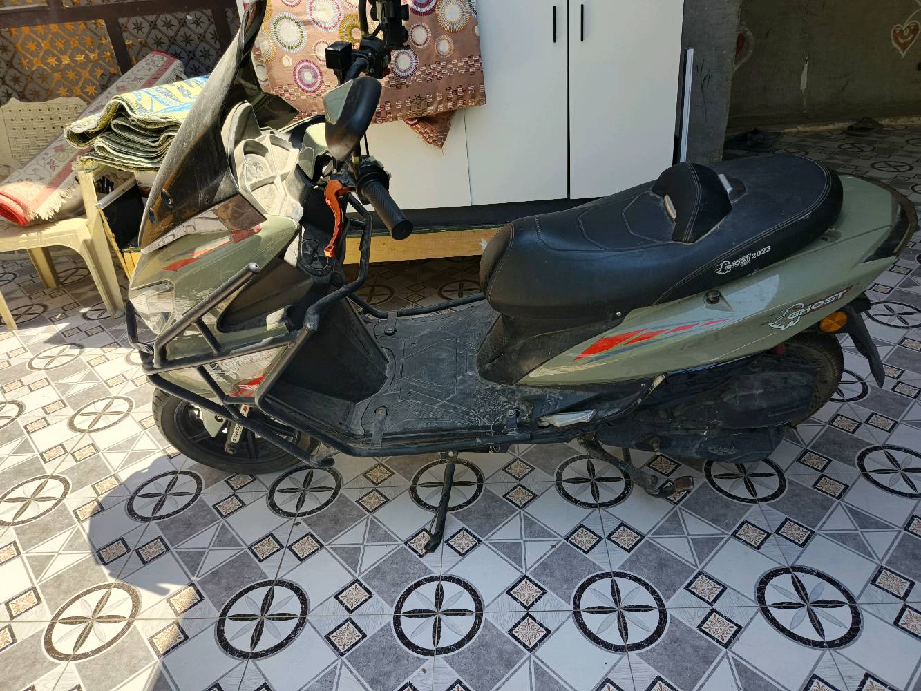 دراجه البيع موديل 23 نضيفه بس تنقص دهن نوعيته GHOST يعني شركه صينيه