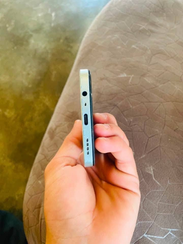 السلام عليكم... مكلف...
هاتف  للبيع.  

Realme not 60 X 
ريلمي نوت ٦٠اكس..  

ذاكرة 128 
الجهاز مبدل شاشه فقط شغال  100٪؜ شرط 
مستخدم 3 أشهر  فقط جهاز ما متعوب.. 
السعر 125 وبي مجال 

للأستفسار ‭***********‬ 

بيع مستعجل..
