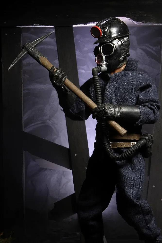 مجسمات NECA • Umbrella toys • حجز