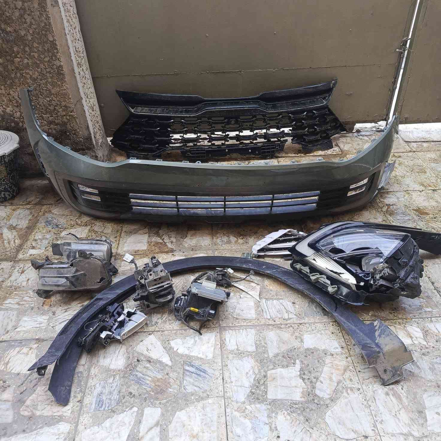 قطع غيار • لا تفاصيل • سيارات