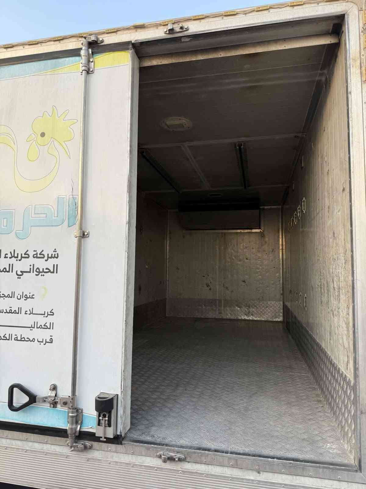 كنتر ميسيبوشي 2016 رقم اربيل
جهاز تجميد ثرمونكنك منفصل 600R ❄️
تخم تاير جديد 
سيارة كامله مكمله مبيها اي نقص 
مكان السيارة كربلاء 
للتواصل 
***********
