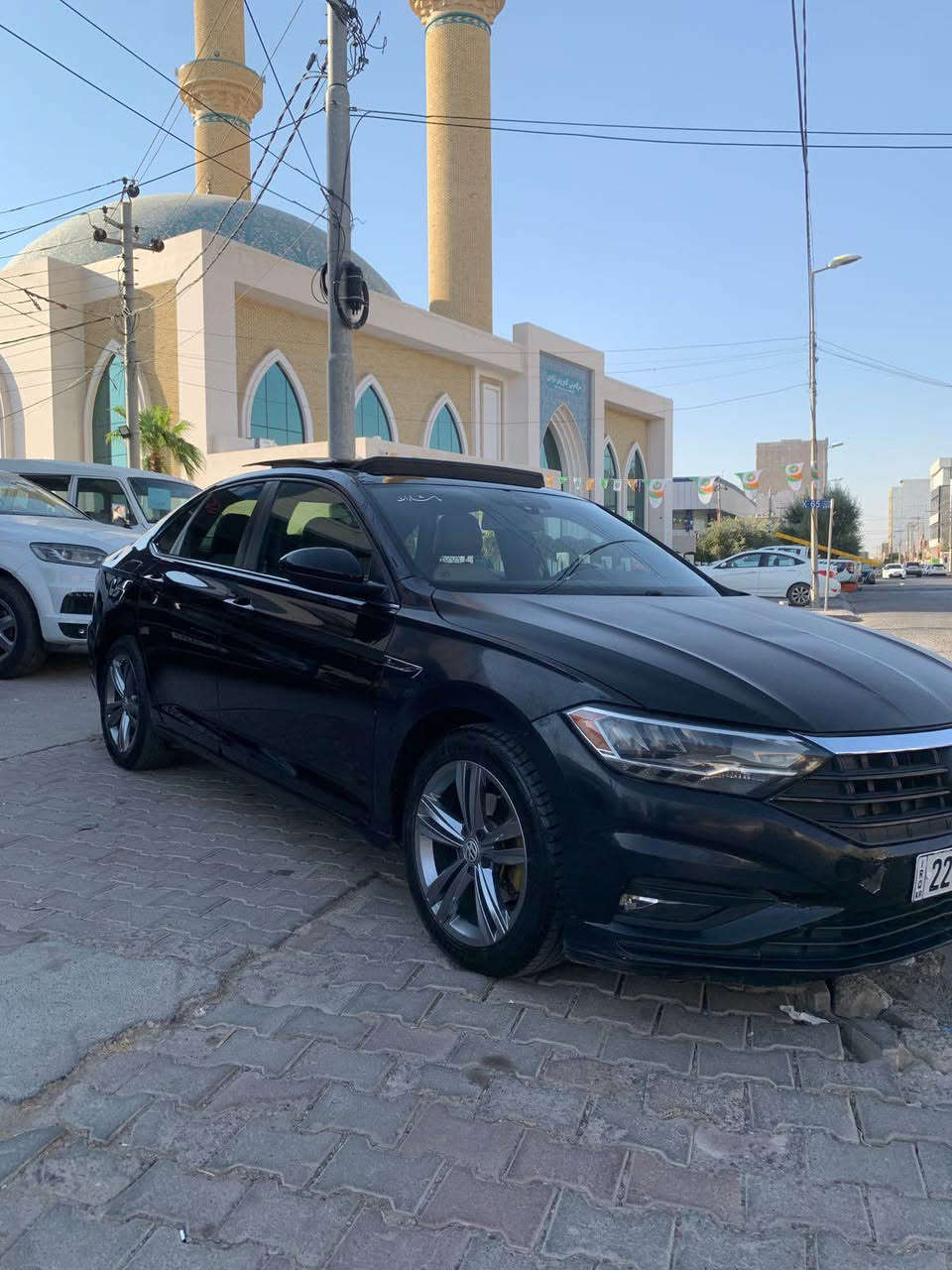کـــــوردی 
تەنها فرۆشتن 
گۆڕینەوە ناکا 
کـــــۆد / ٤٥٤ 
جــــیتا R LINE 
مۆدیل / ٢٠٢٠ 
مەکینە کەپس V4.14 T 
ڕەقەم و سەنەوی نوێیە 
ڕۆیشتن تەنها ( ٦٠ ) هەزار میل 
٤ پارچە ســـــبوغ 
بــۆنیت چاملغ 
دەرگا و چاملغی پشتی 
هەندەک ناو دەرگا ناو چاملغ هەیتی ، ئێڕباگ تەنها شان 
پێش و پشتی خاوێنە 

نــــــرخ / ١١٨ مجال
ناونیشان هەولێر 
مۆبایل / ***********

عربي 
فقط بیع 
جیتا R LINE 
مـــودیل / ٢٠٢٠ 
محرك / V4,20 تیربو 
رقم و سنویە جدید 
ماشي فقط ٦۰   آلف مایل 
٤ قطع سبغ 
بولنت جامرلغ آمامي 
باب و جامرلغ خلفي 
شویة دواخل باب 
ایرباك بردة طاك 
بجم و خلفي نظیف 

سعر / ۱۱۸مجال
عنوان اربیل 
واتس اب / *********** أربيل, العراق
