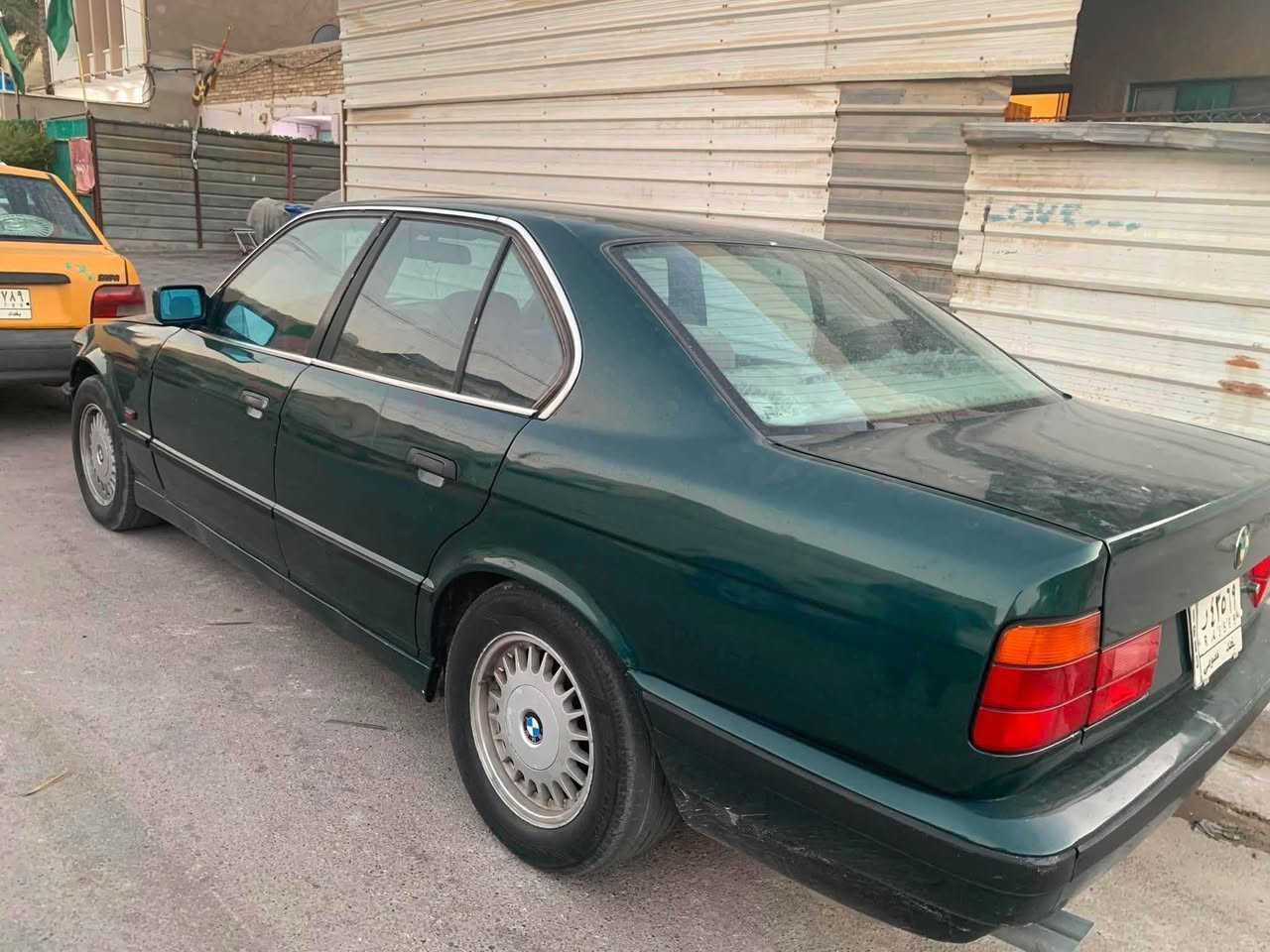 السلام عليكم سياره بي ام للبيع مديل ٩١ محرك مسكر تبريد شغال سياره جديده ونظيفه دواخلها نظيفه سعرها ٥٥ وبيها مجال الاتصال على الرقم بس عل رصيد ‭***********‬ مكلف بل نشر

