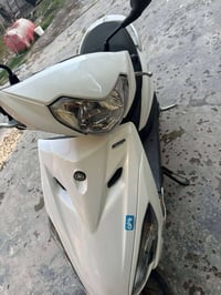 دراجه اكزز حديث صارلي شهر من نزلته رمبه رايده ب ١٢ ورقه وبيه مجال بسيط...