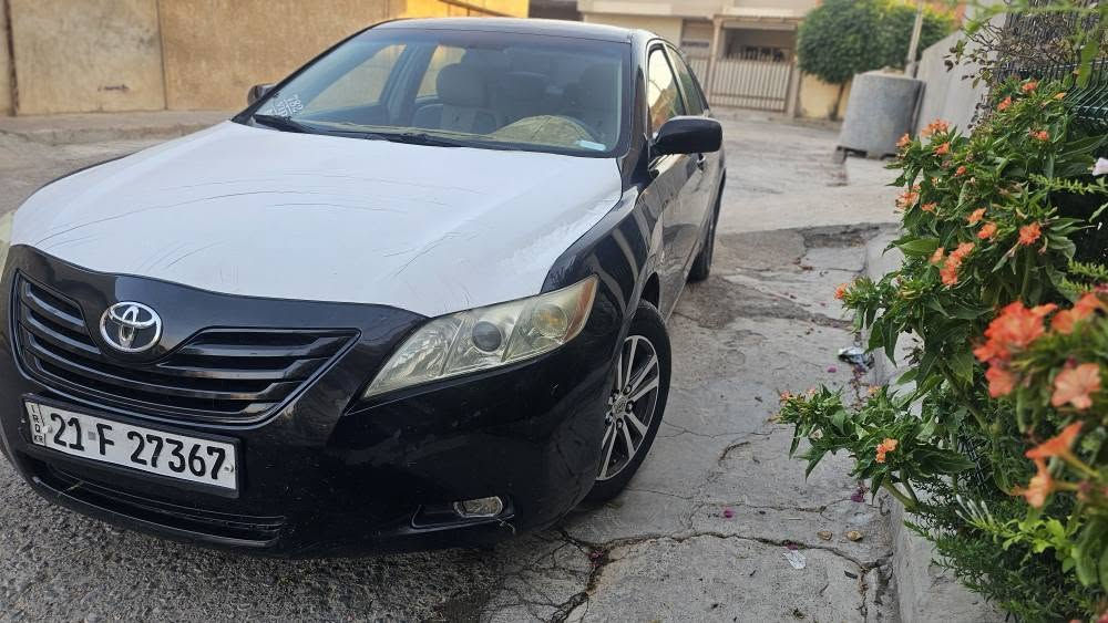 کامری 2008 ئەمریکی ڕەشی قەتران
سەنەوی تا2029 تازەیە تەحویل بەشەرت 
(((کۆبۆنی بەنزینی هەیە ))) 190هەزار ڕۆشتوە
چاملخو ڕوبعێ بۆنیتی بۆیاخە بێناوگردن 
تایەی تازەیە کێڕو مەکینەی بەشەرت 
یەکدینار مەسروفی تێدا نیە هەمووگیانی وەک شەریکە ماوە زۆر توندوو تۆڵە 
سعری 93کەمێک مەجال 
ژم.***********  لەچەمچەماڵم شمشمل, السليمانية
