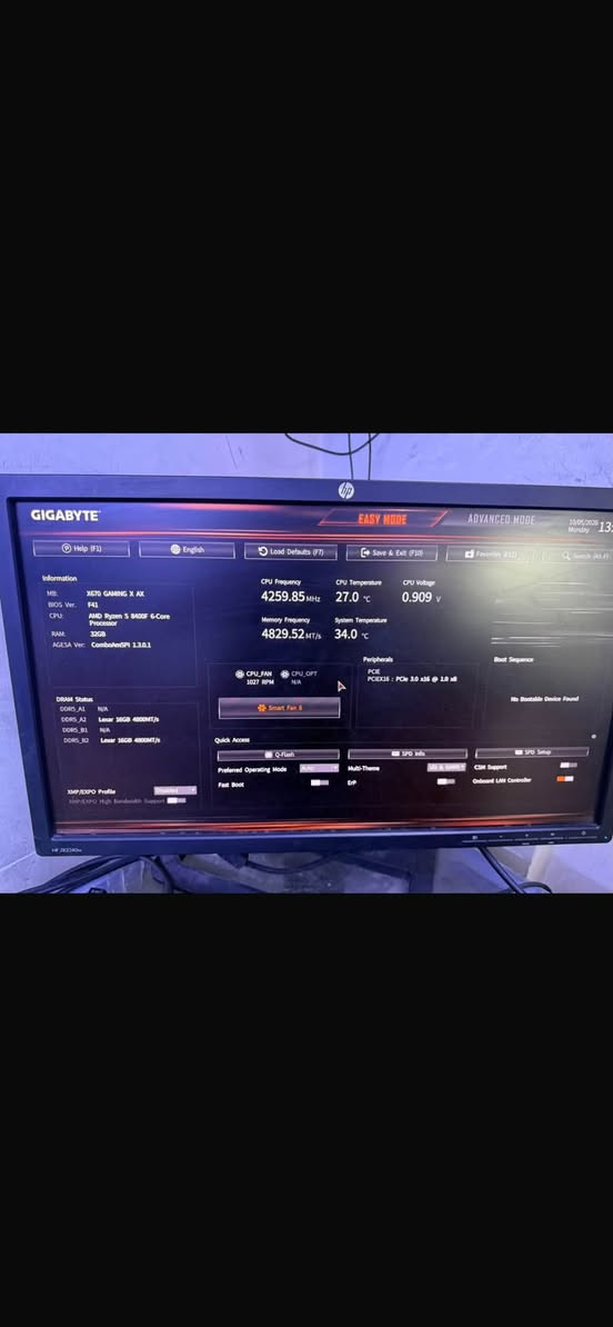 رام DDR5 • ٣٢ جيجا • ٦٠٠٠ ميجاهرتز