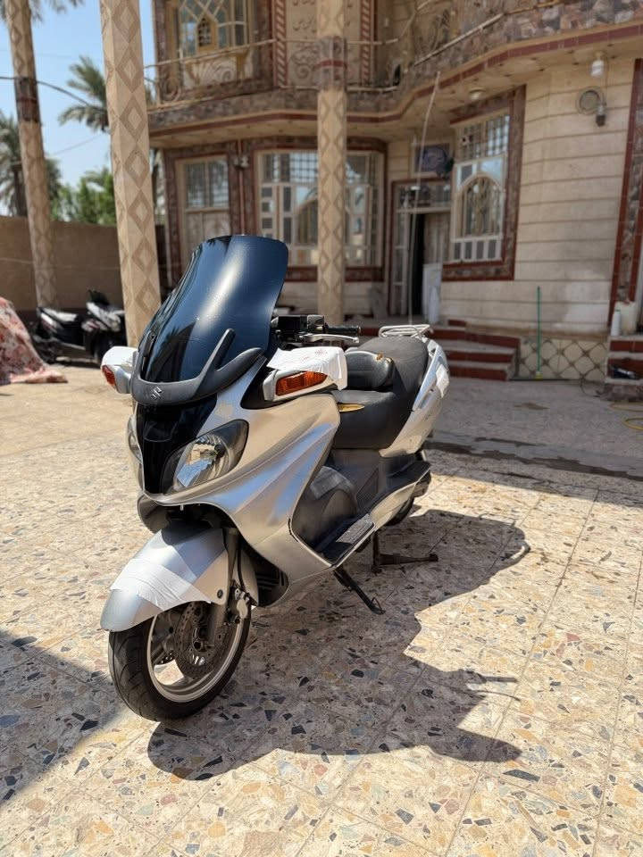 سلام عليكم
لليدور نضيف سكاي ويف 650 كفالة عامة دراجة جديدة كلش مكينة وكير شرط كفر نضيف كهربائية جاهزة مابيه اي نقص دراجة لايتات زينون وحامل هاتف بانزين محسن ودهن اصلي توني مبدلة

ماشية 50 الف فقط والسعر مناسب ب 1900 ومجاله بسيط للشراي للاستفسار *********** واتساب بي مامتواجد فيس
