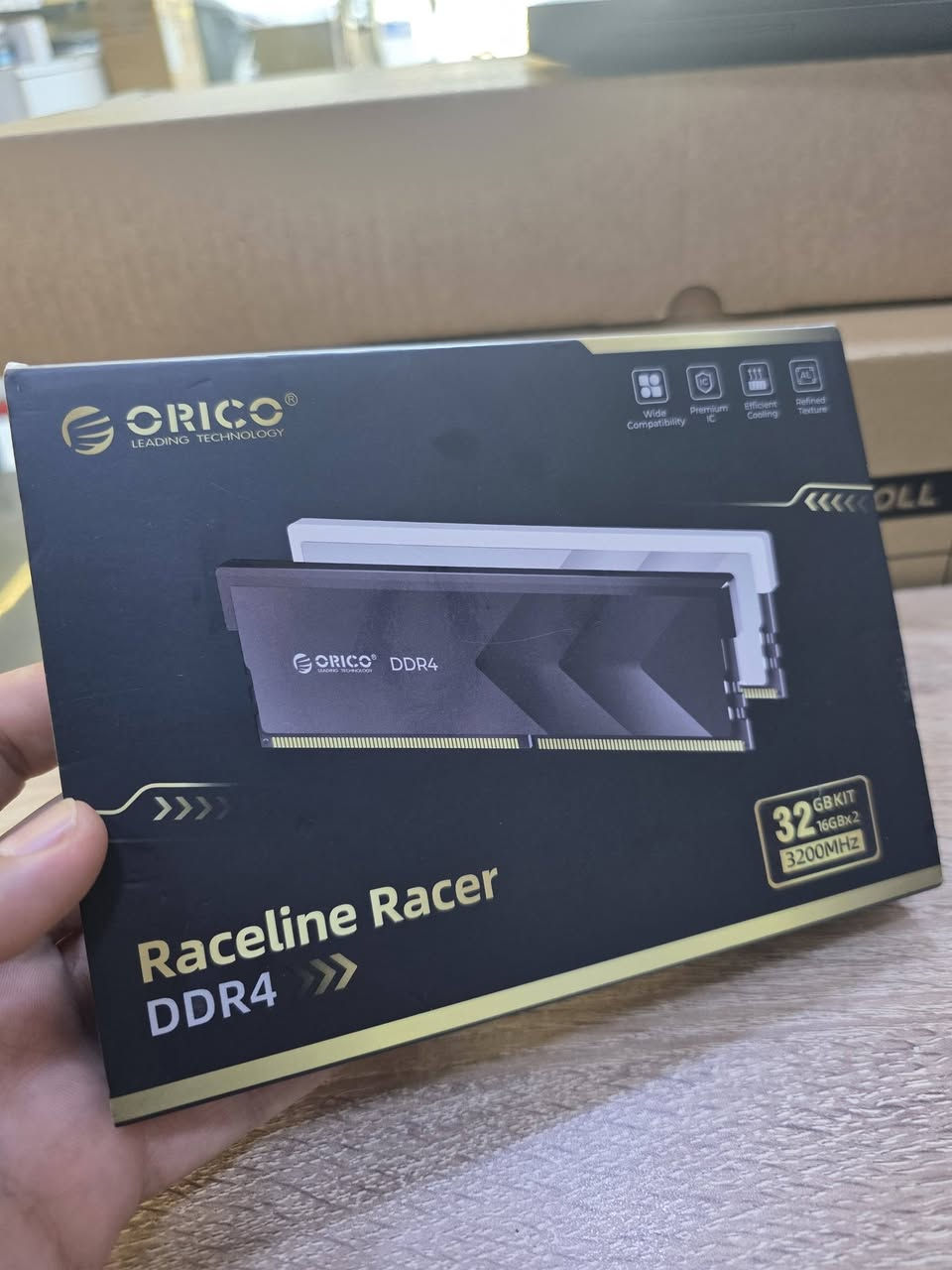 رامی کەیسی نوێ بەکار نەهاتوو تەنها تێست کراوە
RAM CASE 32GB ( 2×16GB ) DDR4 3200Htz
جدید رام
لە.مارکەی ئۆریکۆ کە یەکێکە لە کۆمپانیا دیار و زۆر باشەکان
نوێیە بەکار نەهاتوە تەنها تێست کراوە
نرخی ٣٠٠ هەزار
ناونیشان هەولێر گەیاندن هەیە
***********
