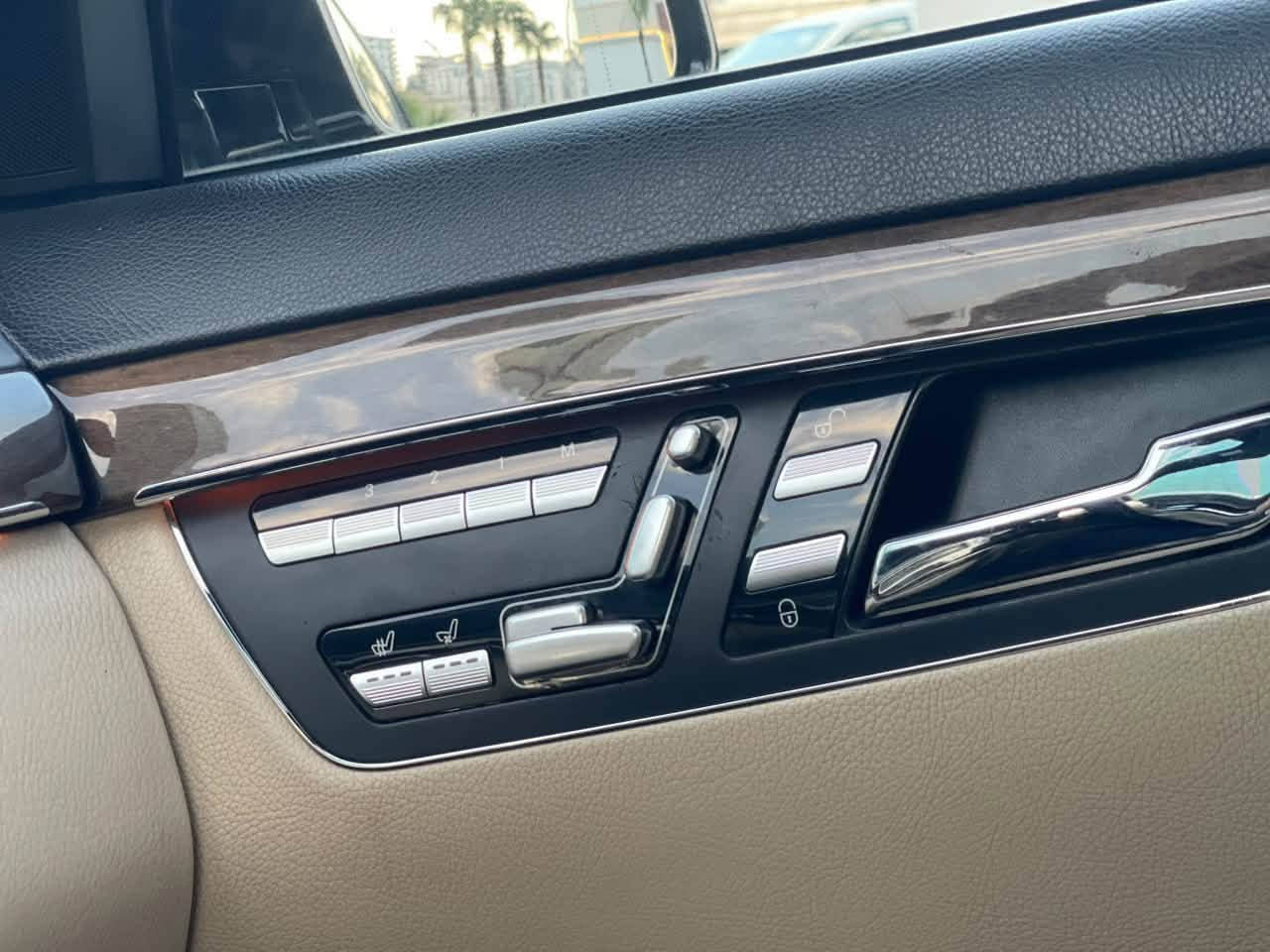 تحفة ماشاءالله 🪬🪬
ارخص سعر بكل عراق 178$ ورقة قفل 🔏👋🏻👋🏻💰💰🔥

مارسدس ايس كلاس ٢٠١١ وارد الماني ضمان دولي … 
زمان دولي اتنين بصمة بيلادي موجود ✅

ماشية ١٧٠ كيلو….. سيارة بسمي هزه فحص جديد … 

ملاحظة// سيارة مكفول من ضربة و تبديل فقط تلات قطعة صبغ اثر شخط شرط فحص و صونر بدون ضرر و ارباك ❌

محرك ٦ سلندر CGI بنزين ⛽️ ممفتوح شرط 

مواصفات لارج باب طويل ١/١ full options 
بانوراما. ناضور ليلي. رادار. ٥ بردات. كشنات جلد و كهرباء و خزن و تدفئة و تبريد. باب شفط. بصمة. ستيرن كهربائي. صندوق كهربائي. بريك كهربائي. سيدي جنجر. داخل صاج. جكات. مرايه شفت … بعد بعد 👌

محرك گير مكفول ممفتوح 
صدر حداديه تخم تايرات جاهزة 

مكان سيارة سليماني//                     ☎️☎️***********
