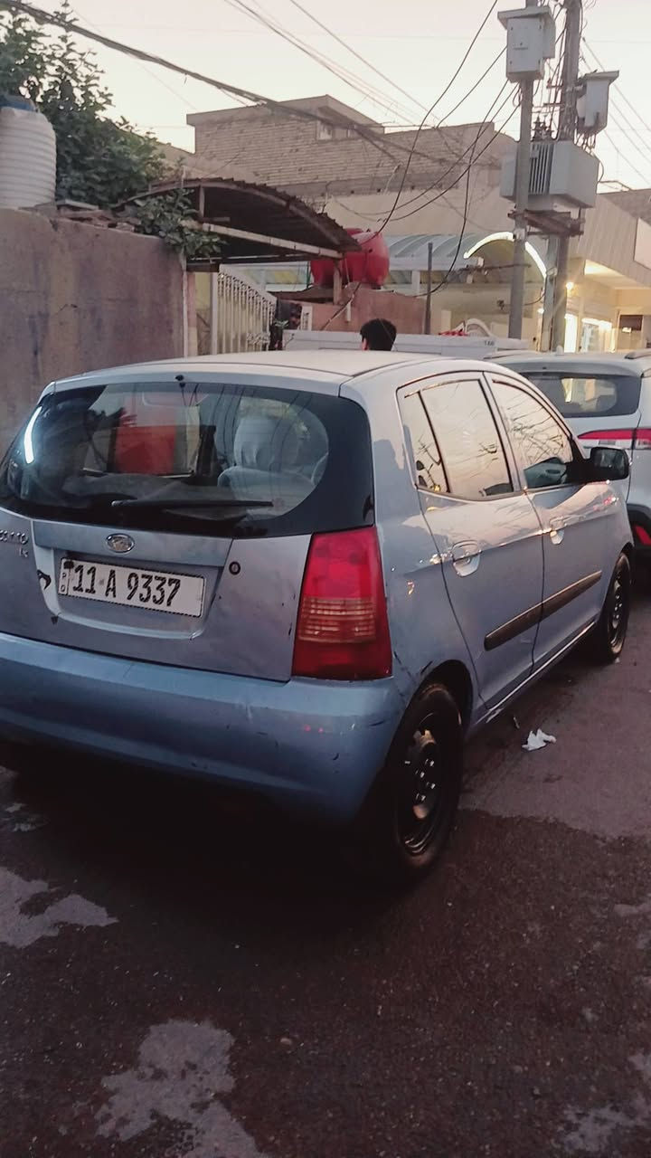 شرط ما بيه غير هذني الطخات💯 ومعدليهن💯
محرك البلادي مكفول💯
سياره محرك كير حداديه كفاله عامه💯
ترايه للبصره شرط💯
مكفوله كفاله عامه برغي ما مفتوح بيه💯 شرط 
تبريد دفئه تبريد١💯
كهربائيات شرط 💯 بل ميه 
كير او تماتيك💯
العنوان بغداد💯
تفاصيل اكثر ***********
