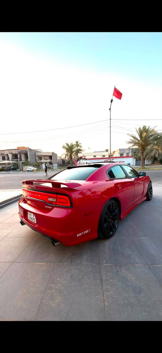 للبيع او مراوس
دوج جارجر SRT8 اصل وبيه طابوكه 5700
وتفرعات SRT
موديل 2013 
حادثها جاملغ وبنيد مبدل نفس الون بدون دواخل
محرك 8 سلندر5700 لتر 
فول مواصفات 
فتحه سقف 
كشنات SRT الكنتارا وجلد وتحكم كهرباء 
دوسات قدم كهرباء 
شاشه جبيره كشن خزن رادار جانبي 
السياره فول فول مواصفات للاخير
عليها تفريغ داون بايب واكس بايب ودبات hpwer بوابات ريمونت 
وعليها فلتر هواء رياضي نوع  K&n 
السيارة جاهزه لاخر حبايه ..
عليها عدسه عين الشيطان  ومنضومه زنون عالي ناصي وعليها وسقف روز رايز حته الفتحه بيها انارة 
ماشيه 99 الف ونظيفه جداً 
رقم بغداد . تحويل مباشر . 
مكان السياره السيدية 
*********** 
السعر 157 وبيها مجال بصيط
