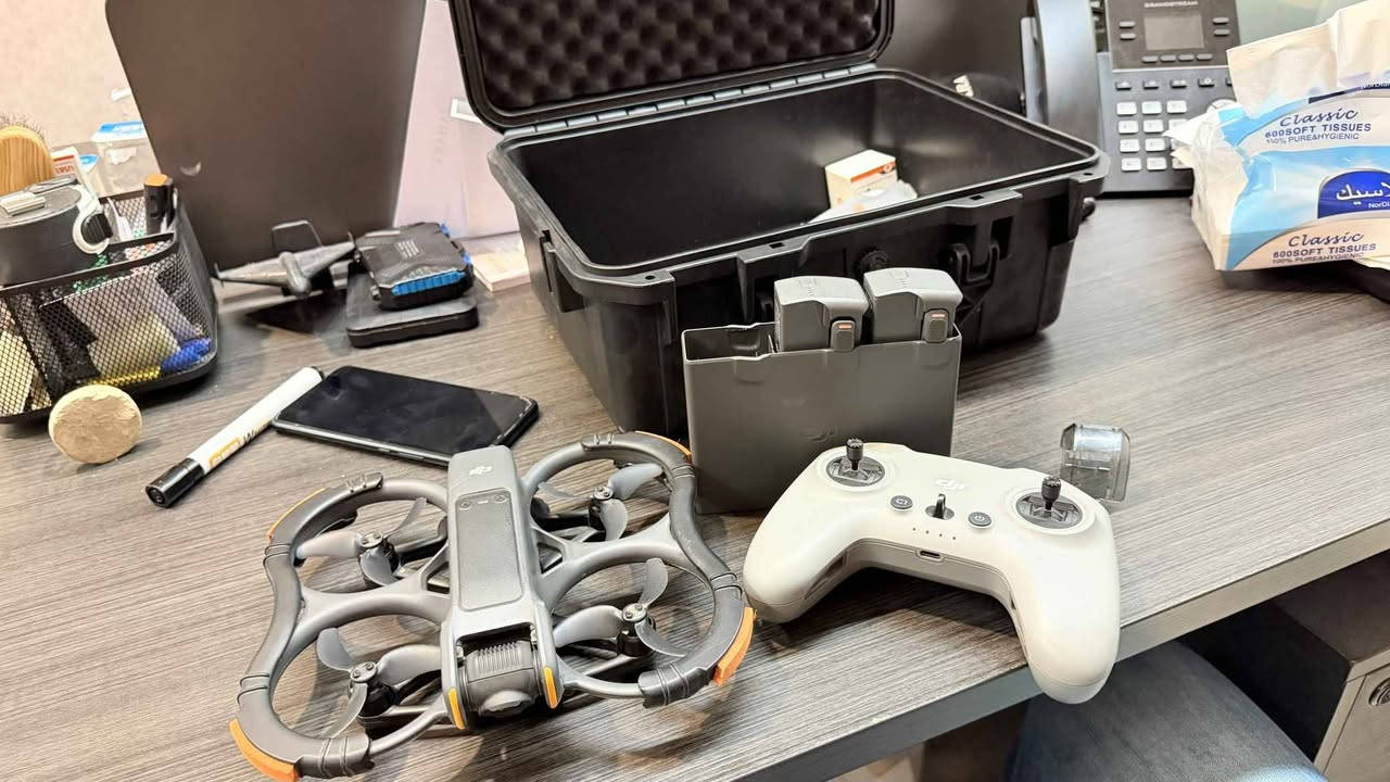 حبابب افاتا 2 اخو الجديد 
بطاريتين مو 3 
ووياههه كونترول الدرون نضيفه كلش السعر مليون و600 ويه الكونترول 
مكاني كربلاء توصيل ماكو الاستفسار اكثر
*********** بدون خاص اني مجرد وسيط كربلاء, العراق
