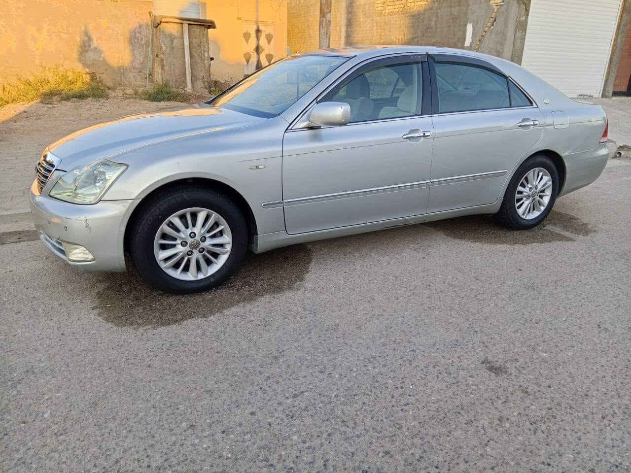 شاهينة ادوات كصتين سلفر شاصي 82 مديل 2004
السيارة جديدة وجاهزة تبريد حدادة مكينة كير كلشي تمام
السعر 30 بيها مجال قليل للجية فقط
ترهم مراوس بسيارة اصولي مارك او كرستا او Bm
السيارة بالبصرة
***********
