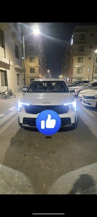 سورينتو 2024 خليجي  ▪️ ماشية 23 الف  ▪️ محرك  4 سلندر 2500  7 راكب  • ...