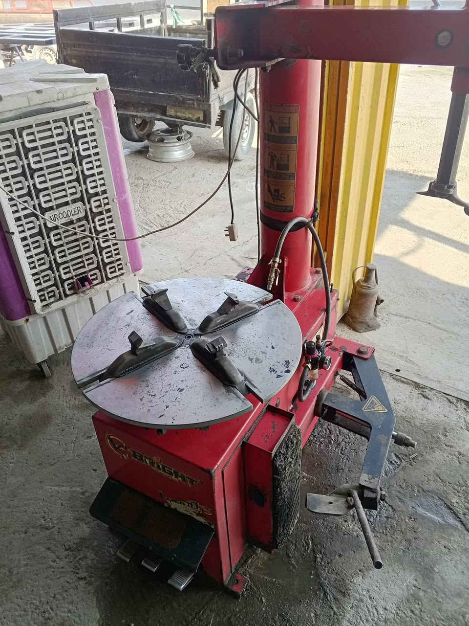 بيع سريع سعر 400 وبيه مجال مكاني كربلاء ***********
