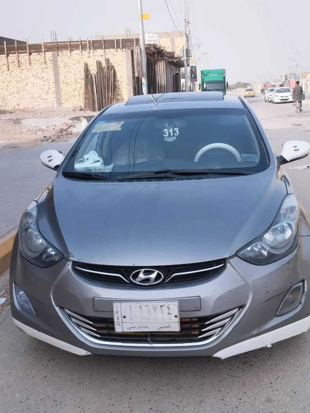 يد سلام عليكم النترا البيع خليجي 13 محرك 2000 دوش ستوني شاده سياره خير من الله منضومه تبريد جديده تخم تاير باتري كله جديد فول عده البصمه ***********

نص مكتوب في الصور:
- 16 LTE VoLTE LTE VoLTE ٦:٣٨ م المهملات تعديل تلقائي مشاركة