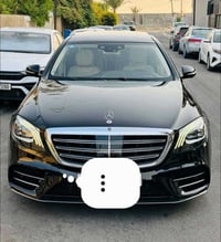 للبيع S560 2018 مكينه 8 سلندر (5فصوص) بانوراما  بصمه  ٥ بردات  ٤ كامرا...