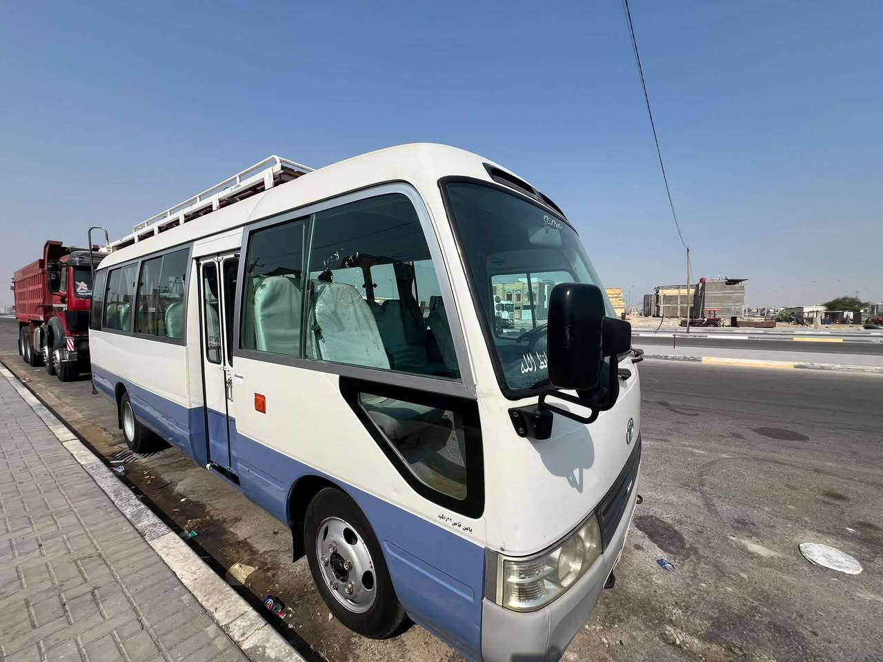 سلا عليكم كوستر مديل 16 بيه بس هاي طخات وما مسويه 
سياره باقي كفاله كير مكينه تبريد اكسن سياره كشن استاركس سياره خير من الله كبل للشارع رقم بصره  رقم هاتف ***********
