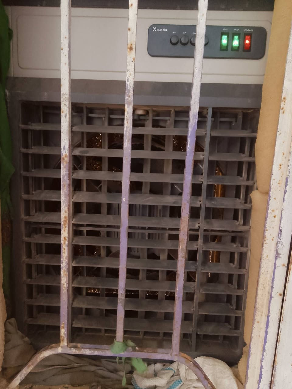 مبردة كمفيره للبيع الأستعمال شهر السعر 150 الأتصال على الرقم ***********
