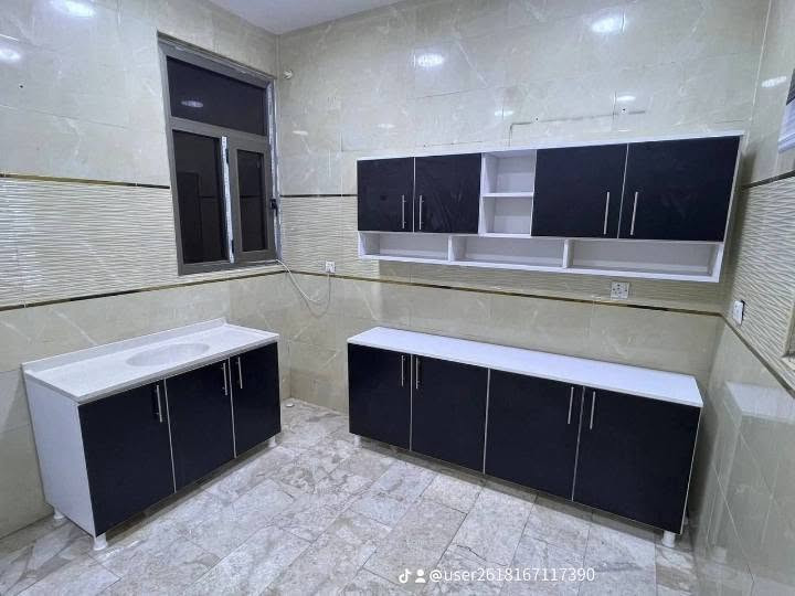 أهلاً وسهلاً بكم
متوفر جميع انواع الاثاث المنزلي ما عليك فقط ضغط ع رقم لتواصل معنا عبره الواتساب wa.me/9647725972986

نص مكتوب في الصور:
- @user2618167117390