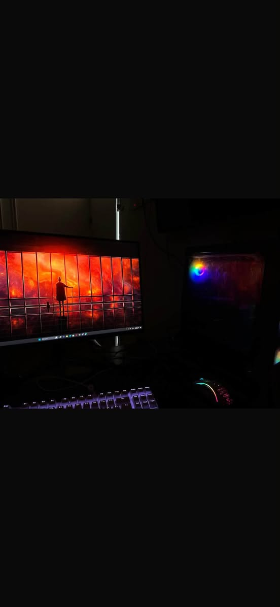 السلام عليكم تجميعة للبيع
المواصفات 

CPU: COR i5 12400F
GPU: RTX 3060 12g GALAX
M.B : AsrRock B660m PRO RS
امكانيه التطوير بيهه كلش عاليه
RAM: 16g (2x8) 3200 Hs
Hdd: 1T
SSd: 128G
PSU: Rockt 650w
Case: fantech 4 fan
مكاني البصرة / الزبير 
*********** 
السعر كامل التجمعية ويه الشاشة ماوس كلوريس كيبور ماوس باد 
السعر 1,350,000 دينار عراقي

نص مكتوب في الصور:
- الخميس الونيس
- المواصفات : CPU: COR i5 12400F GPU: RTX 3060 12g GALAX M.B : AsrRock B660m PRO RS امكانيه التطوير بيهه كلش عاليه RAM: 16g (2x8) 3200 Hs Hdd: 1T SSd: 128G PSU: Rockt 650w Case: fantech 4 fan