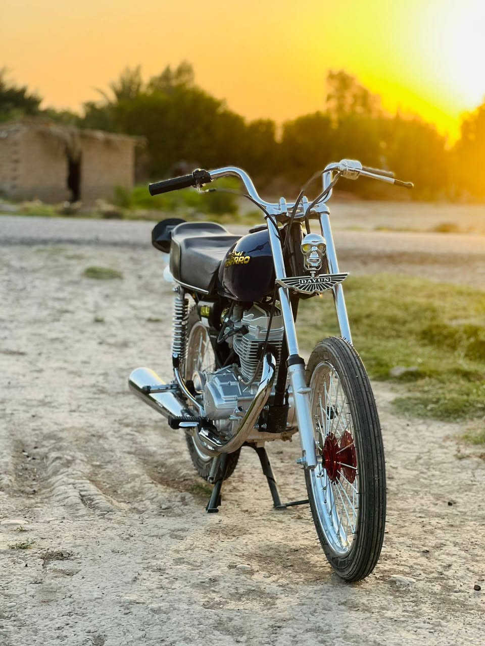 السلام عليكم  نامه شلامجه تعمير كله اصلي مابيه شي تجاري  26 دراجه تخبل نعومه وسرعه ما عوزه شي  المكان ناصريه قضاء الفجر  سعر خاص  ***********
