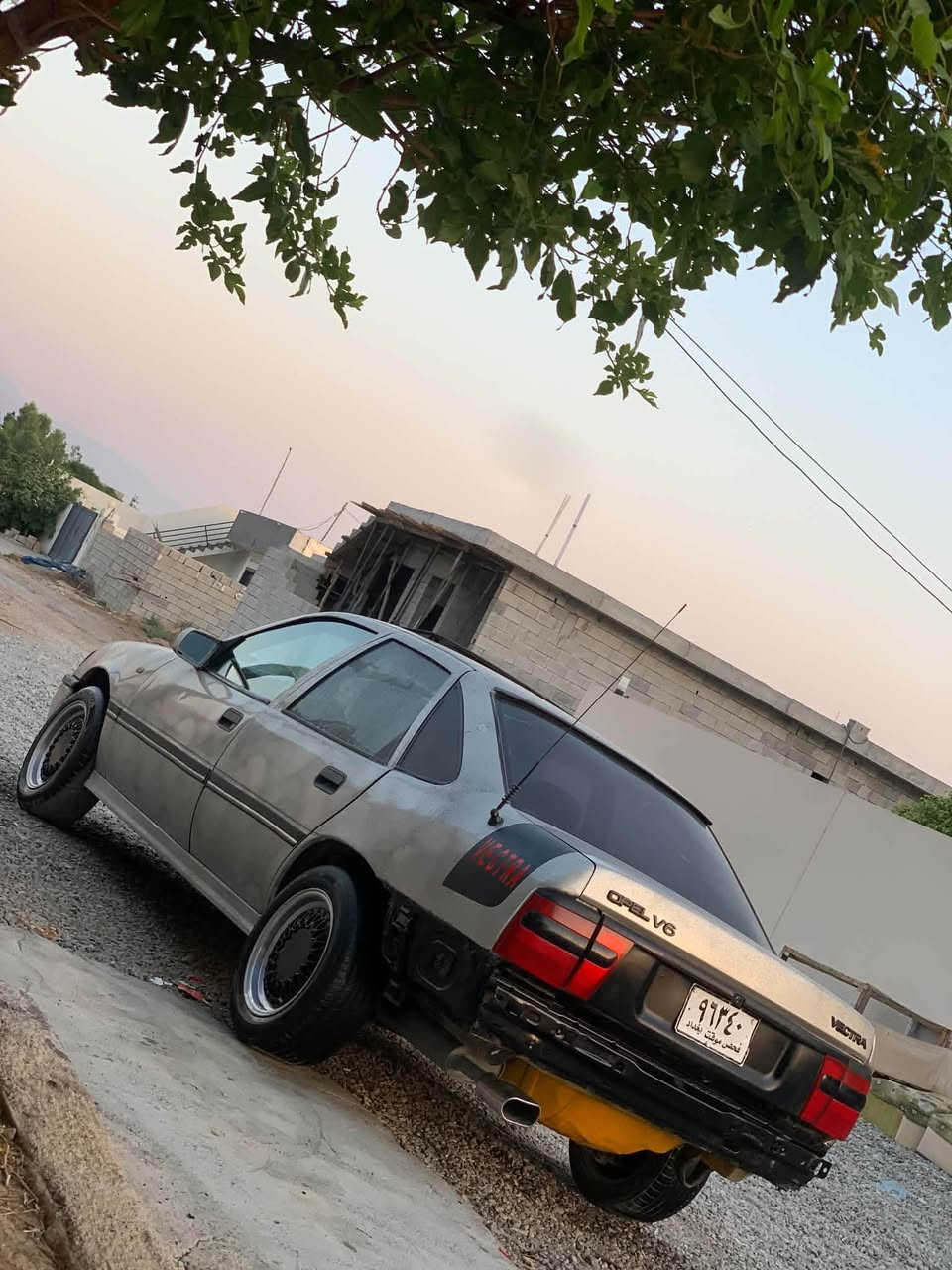 فيكترا • ١٩٩٣ • ١٫٨