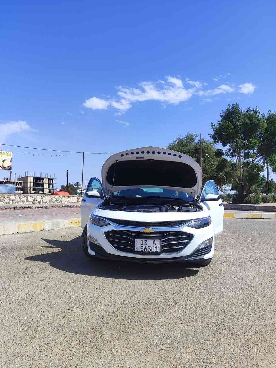 السلام عليكم
شوفرليت ماليبوا 
موديل 2023
اللون ابيض 
رقم دولي باسمي تحويل ثاني يوم
الحادث موضح بالصوره بدون تبديل ليبل واحد على ايدي من امريكا 
مواصفات LT
قطعتين تبريد🥶
رادار امامي 
رادار جانبي
كامره + حساسات
مثبت سرعه
تحديد مسار  
هاند بريك بصمه
بصمه ابواب
وبعد هواي مواصفات.....
السعر136وبيها مجال بسيط 
اخوان السياره بحاله الوكاله على ايدي 
مكاني العماره 
رقم الهاتف***********
