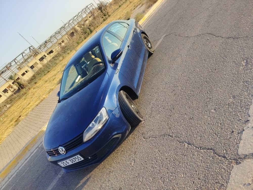 باصات جيتا للبيع أو مراوس سياره رقم سليماني دولي بسمي وكاله وتحويل بشرط موديل ٢٠١٥ كير محرك بشرط صبق ٣ مكانات صغار فقط سياره مال جناي متصرف عليها ربع شراي اتصل *********** مكان كركوك باجوان شراي *********** كركوك, العراق
