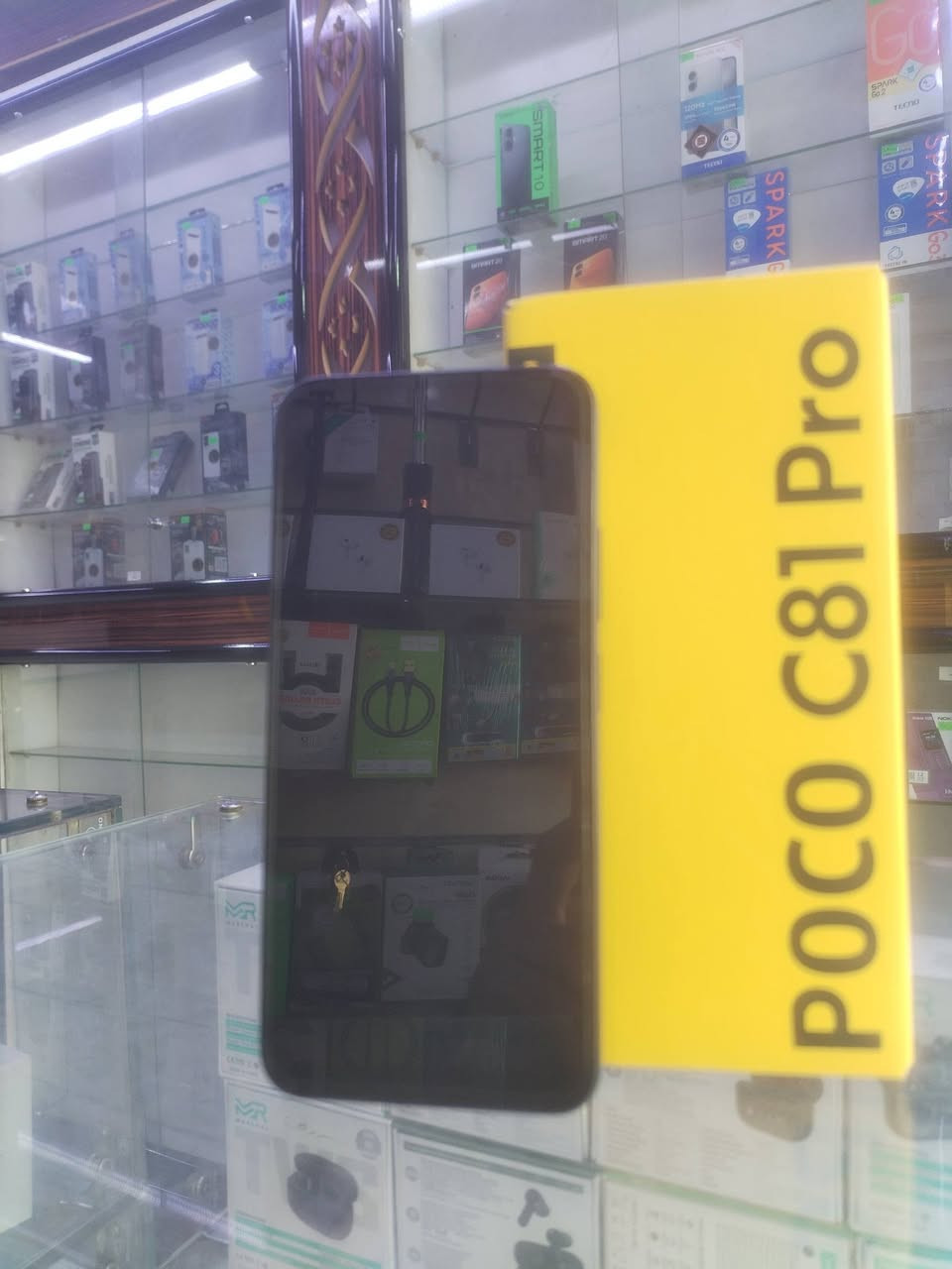 السلام عليكم
POCO C81 PRO
128GB  R4
جهاز استخدام اقل الشهر
ملحقات كامله
السعر 165 نهائي
العنوان كربلاء باب طويريج
بركة الحسين للموبايل
***********
***********
