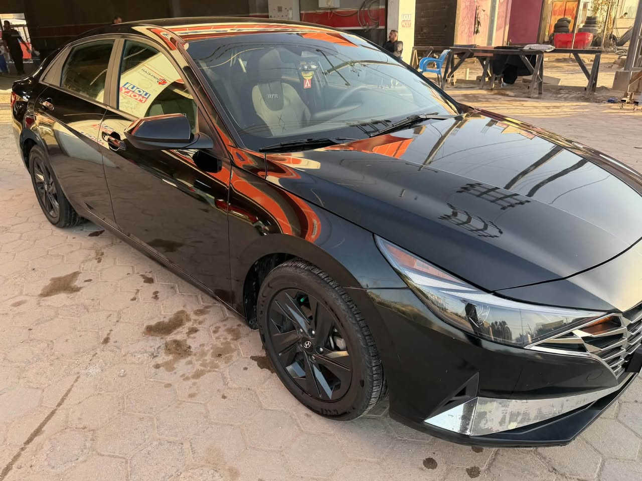 النترا اسود
موديل ٢٠٢٢
معوقين باسمنا بعدلها سنتين تقريبا
ماشية ١٢٠
مكينه ٢٠٠٠ دوش
نص مواصفات 
بصمة تشغيل وابواب 
انضمة قيادة حساسات 
مثبت سرعه 
تحديد مسار 
رادار 
حادثها بس دعامية امامية يعني كلين

مكانها كربلاء .الجدول الغربي
السعر ١٤٠ $وبيها مجال 
***********
