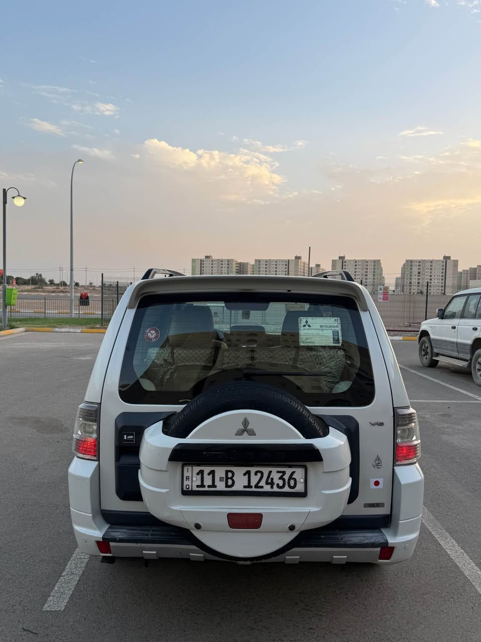 باجيرو فول • مكينة ٣٥٠٠ • ٧ راكب