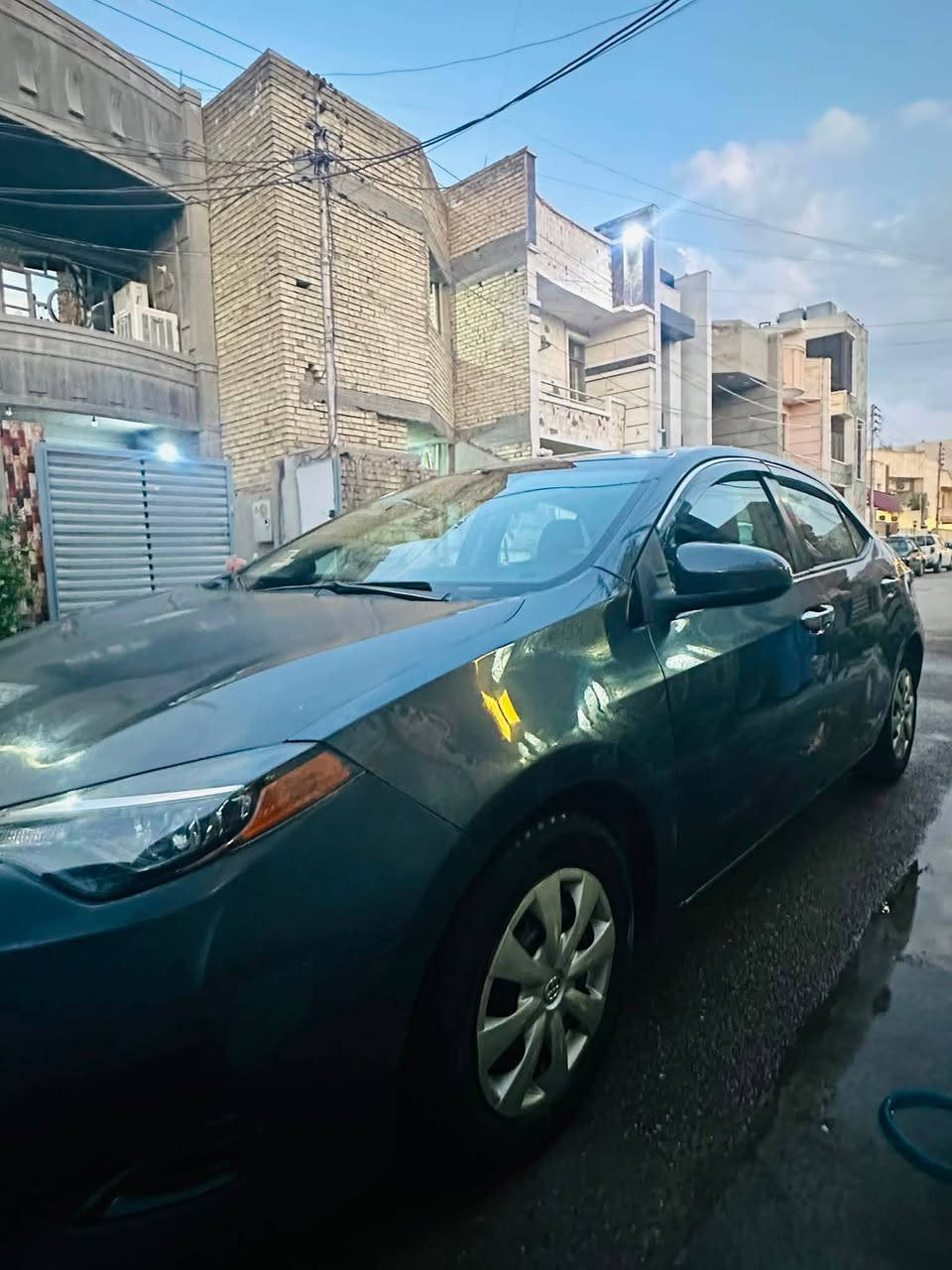 🚗🔥 تويوتا كورولا LE 2019 للبيع 🔥🚗
للبيع تويوتا كورولا LE موديل 2019 لون نيلي، سيارة عملية واقتصادية ومعروفة بقوة التحمل والاعتمادية، نظيفة جداً وجاهزة للاستخدام. وارد امريكي قطعتين صبغ بدون تبديل رقم بغداد سنويه باسمي تحويل ثاني يوم .

✨ المواصفات:
✅ فئة LE
✅ شاشة معلومات وترفيه
✅ كاميرا خلفية
✅ تحكم بالمقود (ستيرن)
✅ مثبت سرعة (Cruise Control)
✅ بلوتوث وربط هاتف
✅ زجاج كهربائي
✅ مرايا كهربائية
✅ نظام دخول وتشغيل مريح
✅ تكييف ممتاز وبارد
✅ وسائد هوائية متعددة
✅ نظام ABS للفرامل
✅ نظام الثبات الإلكتروني
✅ استهلاك اقتصادي جداً للوقود
✅ محرك وجير بحالة ممتازة
✅ داخلية نظيفة جداً وهيكل مرتب

🎨 اللون: نيلي
📅 الموديل: 2019
💰 السعر: 120 ورقة

📞 للتواصل: ***********

⭐ سيارة مناسبة للعائلة والاستخدام اليومي والسفر، معروفة بقلة الأعطال وتوفر قطع الغيار.
