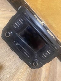 شاشة بلادي سورنتوً 13 إلى 15 نفس الشكل للبيع واتساب 07702743071