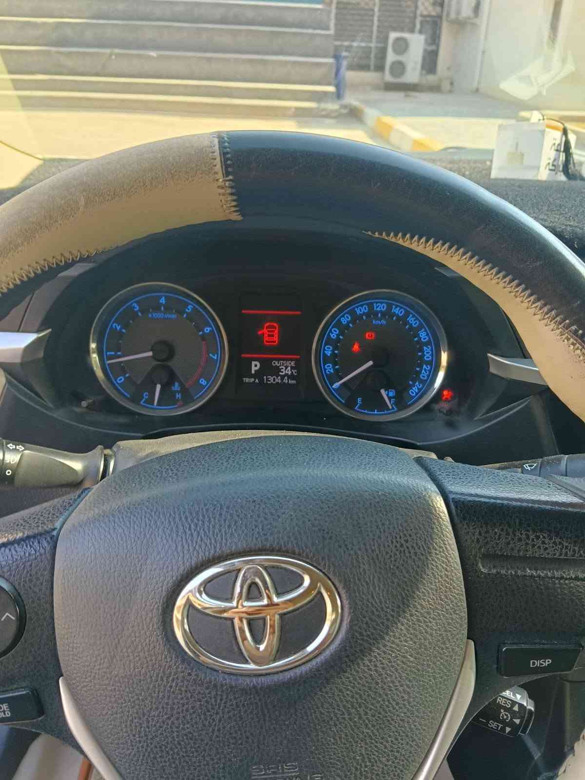 سلام عليكم كورلا ١٤ خليجي فول فتحه بصمه مكينه ٢٠٠٠ موصفات GL  بصمه ابواب سعر السياره 120 ورقه ***********
