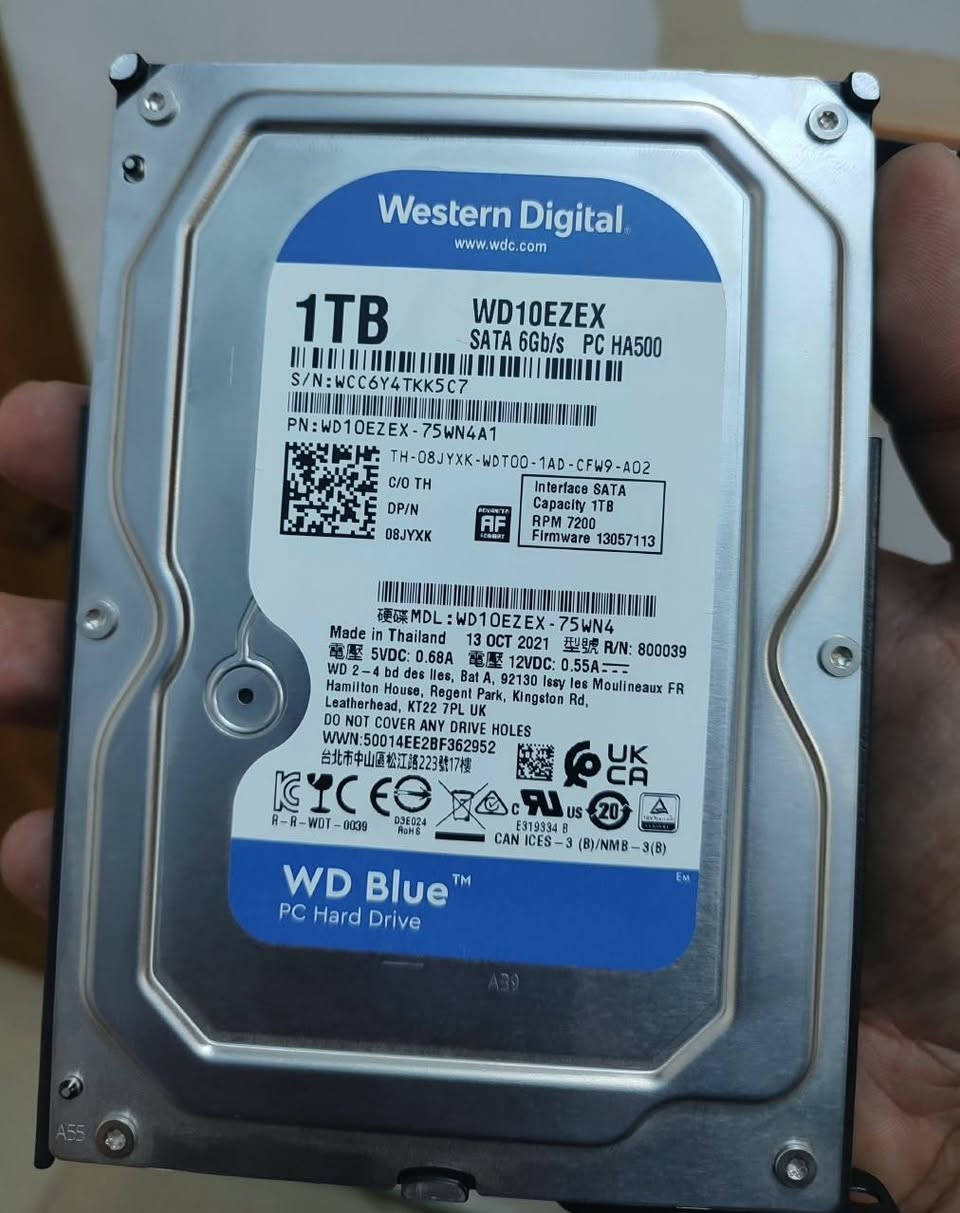 i5 12400f • رام ١٦جيجا • بدون كرت
