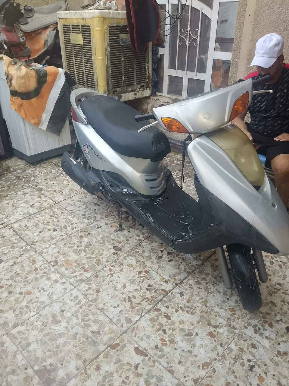 بريز لايت ناصي 140 دراجة كاملة سلف وهندر كهربائيات كلهة شغالة دراجة بيهة خيط بخار سعر 500 وابيهة مجال  مكاني بغداد شعب رقم ***********

