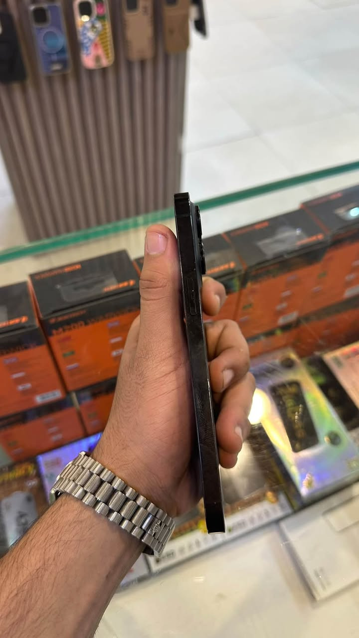 آيفون 14 برو ماكس • ٢٥٦ • اسود