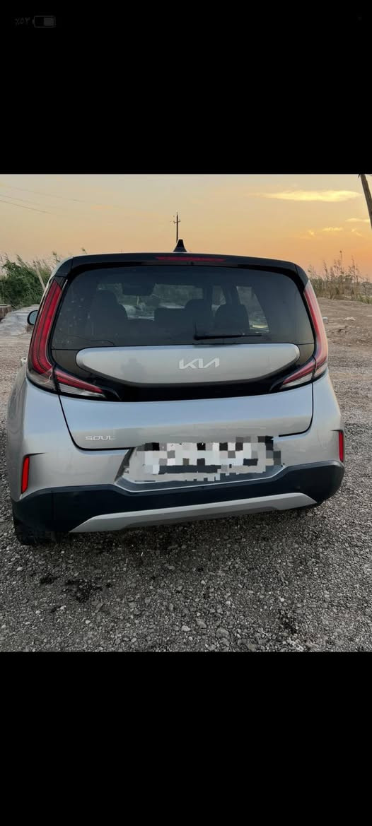🚘 كيا سول موديل 2024 للبيع
🇺🇸 وارد أمريكي

🖤 اللون: سلفر 

🔹 محرك 2.0 لتر — 4 سلندر

🔹 سيارة نظيفة جدا وعملية واقتصادية وواسعة من الداخل

💰 السعر: 170 ورقة وبيه مجال

📍 بغداد 

السيارة جاهزة للفحص، والفحص على المشتري.

***********

نص مكتوب في الصور:
- 14 من 14
- ٥٣٪ 2 من 14
- 12 من 14
- 3 من 14
- ٥٣% 6 من 14 HD
- ٥٣٪ 4 من 14 HD
- ٥٣٪ 5 من 14 HD