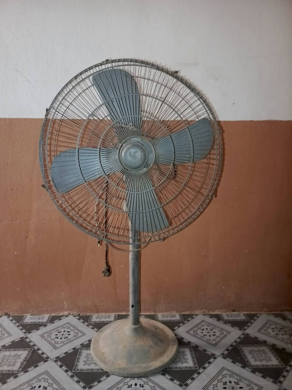 سلام عليكم  بنكة ارضية للبيع السعر 30وبيهة مجال الشراي يتصل ويدلل *********** مكاني ديالى بعقوبة متواجد خاص هم
